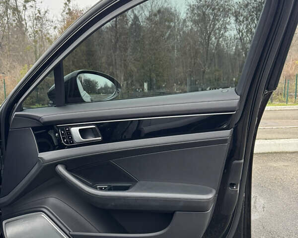 Черный Порше Панамера, объемом двигателя 2.9 л и пробегом 178 тыс. км за 49000 $, фото 29 на Automoto.ua