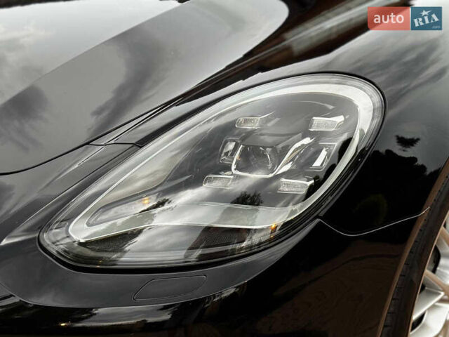 Чорний Порше Panamera, об'ємом двигуна 2.9 л та пробігом 176 тис. км за 51000 $, фото 8 на Automoto.ua