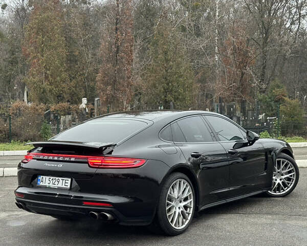 Черный Порше Панамера, объемом двигателя 2.9 л и пробегом 178 тыс. км за 49000 $, фото 10 на Automoto.ua