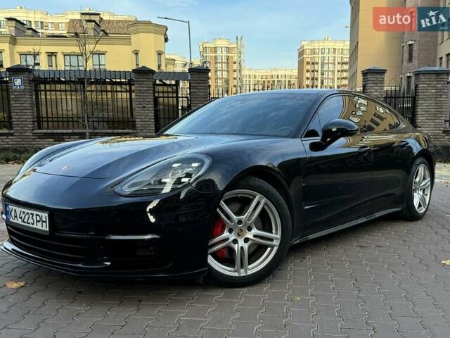 Черный Порше Панамера, объемом двигателя 2.89 л и пробегом 77 тыс. км за 49500 $, фото 1 на Automoto.ua