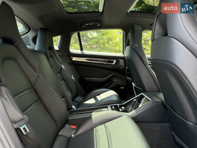 Чорний Порше Panamera, об'ємом двигуна 2.9 л та пробігом 59 тис. км за 57000 $, фото 10 на Automoto.ua
