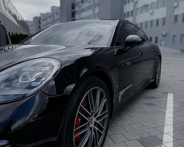 Черный Порше Панамера, объемом двигателя 4 л и пробегом 90 тыс. км за 60000 $, фото 7 на Automoto.ua