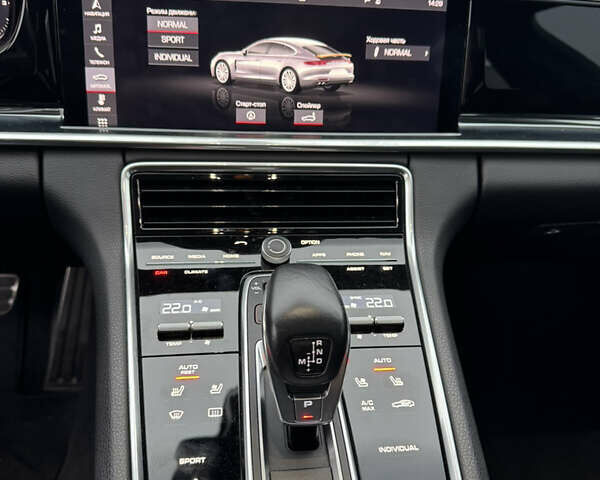 Черный Порше Панамера, объемом двигателя 2.9 л и пробегом 178 тыс. км за 49000 $, фото 22 на Automoto.ua