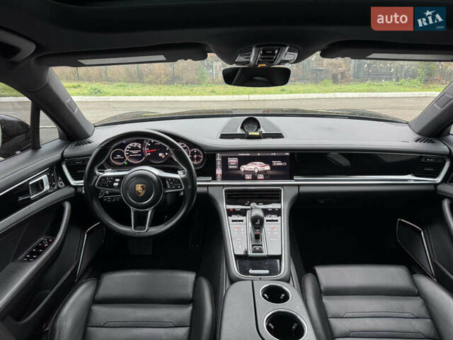 Черный Порше Панамера, объемом двигателя 2.9 л и пробегом 178 тыс. км за 49000 $, фото 23 на Automoto.ua