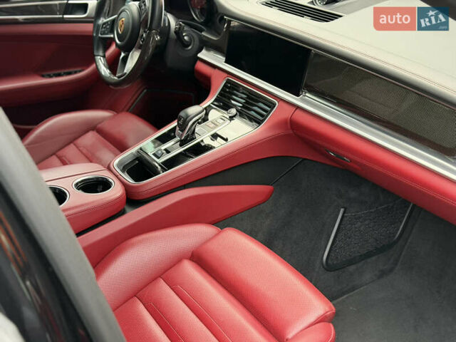 Черный Порше Панамера, объемом двигателя 2.89 л и пробегом 123 тыс. км за 67990 $, фото 20 на Automoto.ua