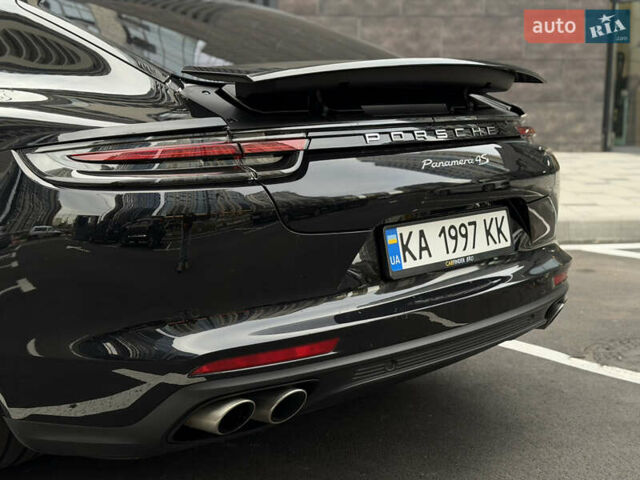 Черный Порше Панамера, объемом двигателя 2.89 л и пробегом 123 тыс. км за 67990 $, фото 10 на Automoto.ua