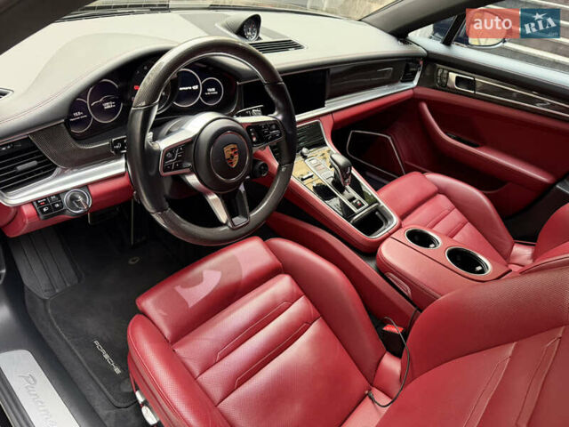 Черный Порше Панамера, объемом двигателя 2.89 л и пробегом 123 тыс. км за 67990 $, фото 22 на Automoto.ua