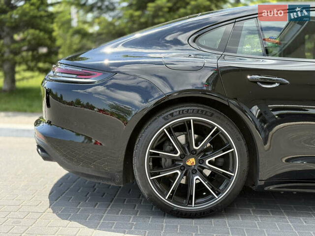 Чорний Порше Panamera, об'ємом двигуна 2.9 л та пробігом 59 тис. км за 57000 $, фото 22 на Automoto.ua