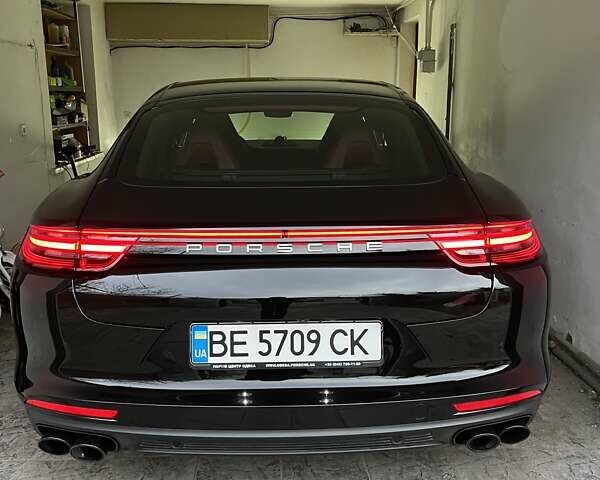 Чорний Порше Panamera, об'ємом двигуна 2.9 л та пробігом 95 тис. км за 75000 $, фото 4 на Automoto.ua