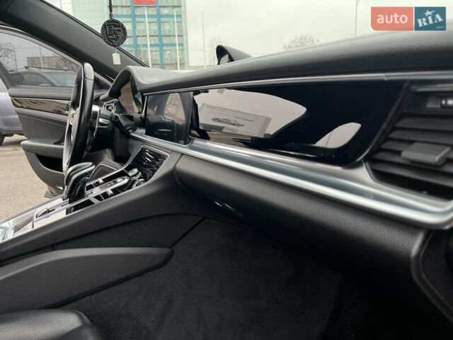 Черный Порше Панамера, объемом двигателя 3 л и пробегом 105 тыс. км за 48500 $, фото 27 на Automoto.ua