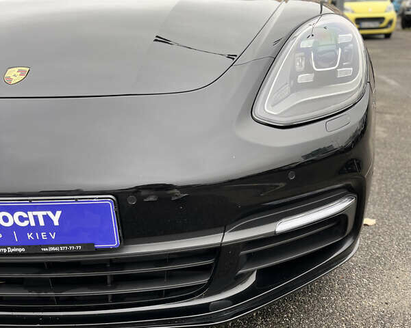 Черный Порше Панамера, объемом двигателя 3 л и пробегом 105 тыс. км за 48500 $, фото 7 на Automoto.ua
