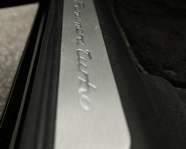 Черный Порше Панамера, объемом двигателя 3 л и пробегом 105 тыс. км за 48500 $, фото 21 на Automoto.ua