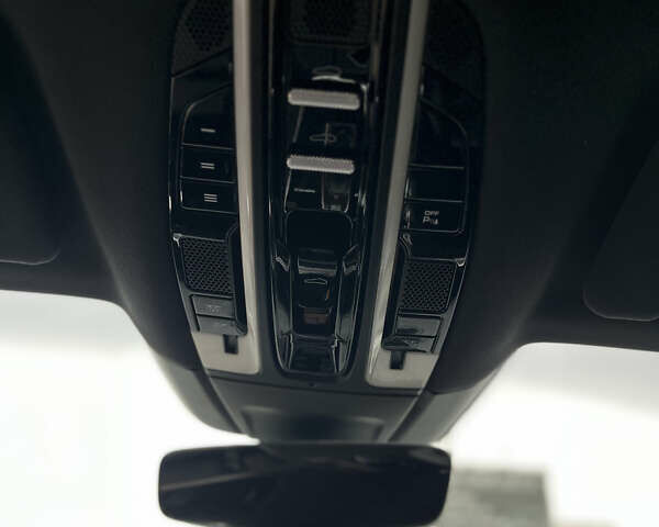 Черный Порше Панамера, объемом двигателя 3 л и пробегом 105 тыс. км за 48500 $, фото 35 на Automoto.ua