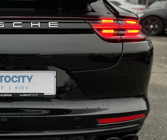 Черный Порше Панамера, объемом двигателя 3 л и пробегом 105 тыс. км за 48500 $, фото 19 на Automoto.ua