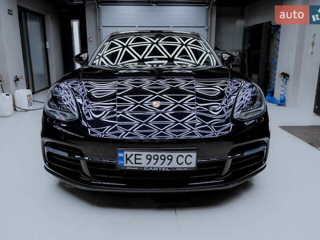 Черный Порше Панамера, объемом двигателя 2.89 л и пробегом 66 тыс. км за 82000 $, фото 14 на Automoto.ua