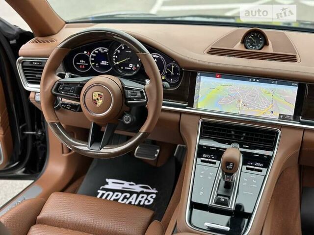 Чорний Порше Panamera, об'ємом двигуна 2.9 л та пробігом 7 тис. км за 109700 $, фото 77 на Automoto.ua