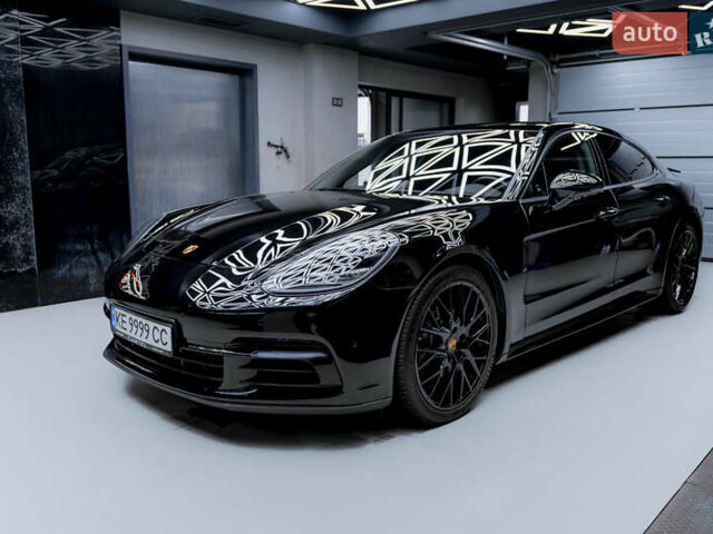 Черный Порше Панамера, объемом двигателя 2.89 л и пробегом 66 тыс. км за 82000 $, фото 1 на Automoto.ua