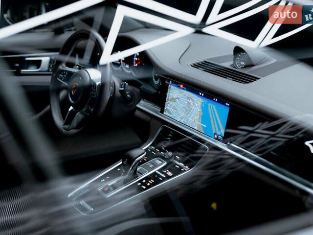 Черный Порше Панамера, объемом двигателя 2.89 л и пробегом 66 тыс. км за 82000 $, фото 11 на Automoto.ua