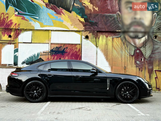 Черный Порше Панамера, объемом двигателя 2.89 л и пробегом 35 тыс. км за 94800 $, фото 6 на Automoto.ua