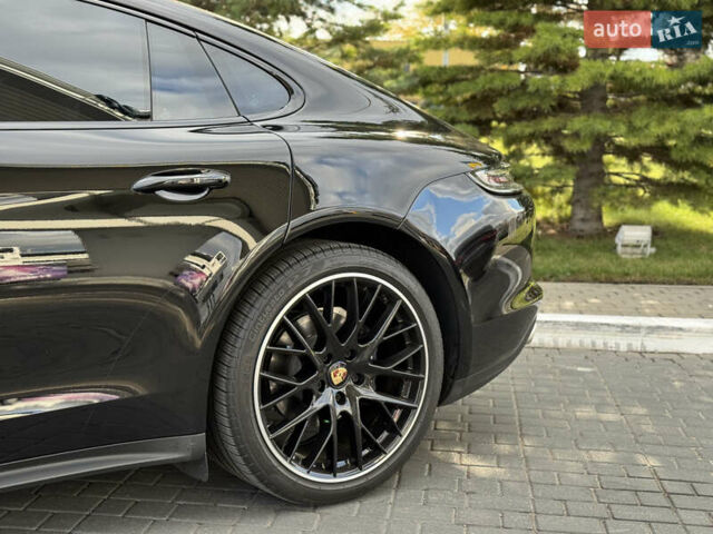 Чорний Порше Panamera, об'ємом двигуна 2.9 л та пробігом 37 тис. км за 89000 $, фото 3 на Automoto.ua