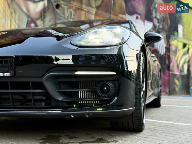 Черный Порше Панамера, объемом двигателя 2.89 л и пробегом 35 тыс. км за 94800 $, фото 8 на Automoto.ua
