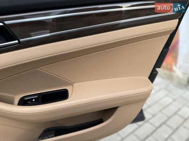 Черный Порше Панамера, объемом двигателя 2.89 л и пробегом 35 тыс. км за 94800 $, фото 28 на Automoto.ua