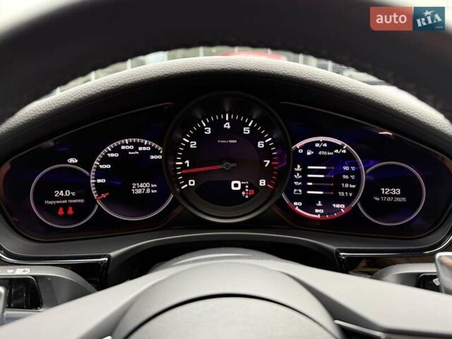 Черный Порше Панамера, объемом двигателя 2.89 л и пробегом 21 тыс. км за 106500 $, фото 25 на Automoto.ua