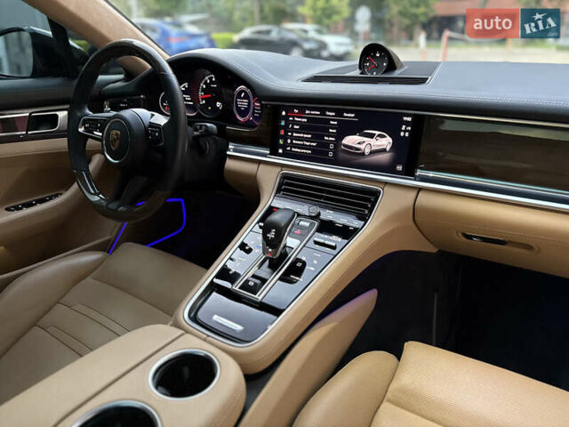 Черный Порше Панамера, объемом двигателя 2.89 л и пробегом 35 тыс. км за 94800 $, фото 23 на Automoto.ua