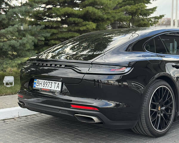 Чорний Порше Panamera, об'ємом двигуна 2.9 л та пробігом 37 тис. км за 89000 $, фото 34 на Automoto.ua