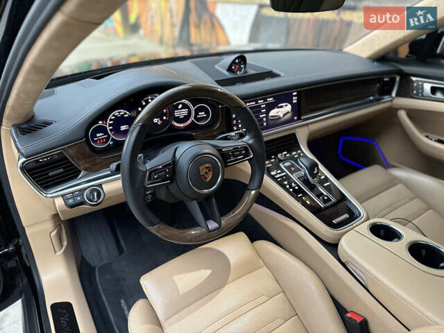 Черный Порше Панамера, объемом двигателя 2.89 л и пробегом 35 тыс. км за 94800 $, фото 19 на Automoto.ua
