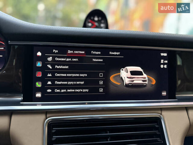 Черный Порше Панамера, объемом двигателя 2.89 л и пробегом 35 тыс. км за 94800 $, фото 25 на Automoto.ua