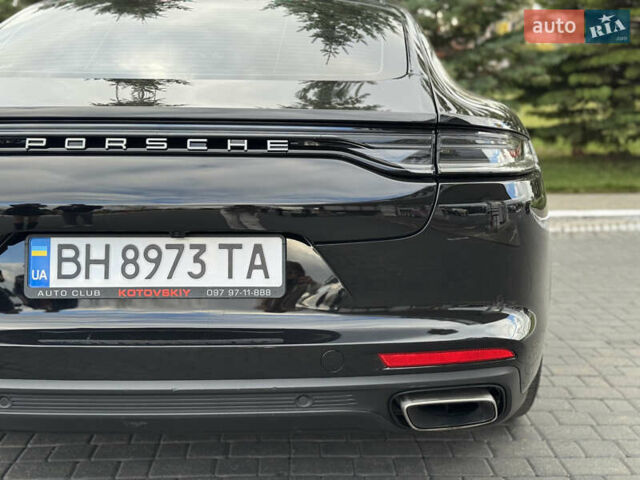 Чорний Порше Panamera, об'ємом двигуна 2.9 л та пробігом 37 тис. км за 89000 $, фото 28 на Automoto.ua