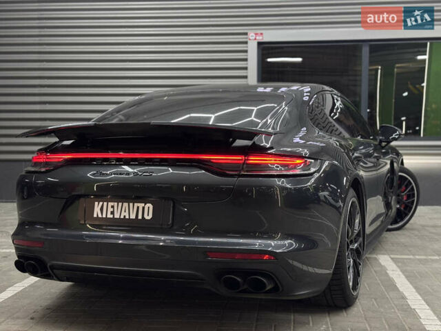 Черный Порше Панамера, объемом двигателя 4 л и пробегом 85 тыс. км за 97000 $, фото 9 на Automoto.ua
