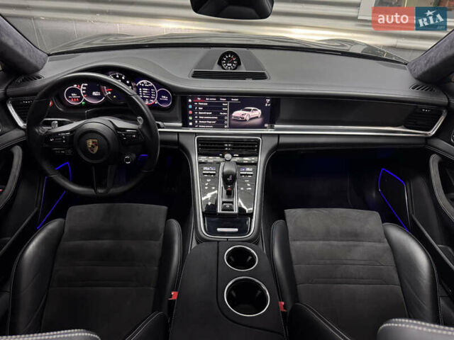 Черный Порше Панамера, объемом двигателя 4 л и пробегом 85 тыс. км за 97000 $, фото 17 на Automoto.ua