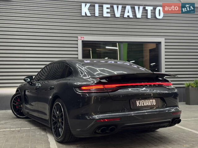 Черный Порше Панамера, объемом двигателя 4 л и пробегом 85 тыс. км за 97000 $, фото 5 на Automoto.ua