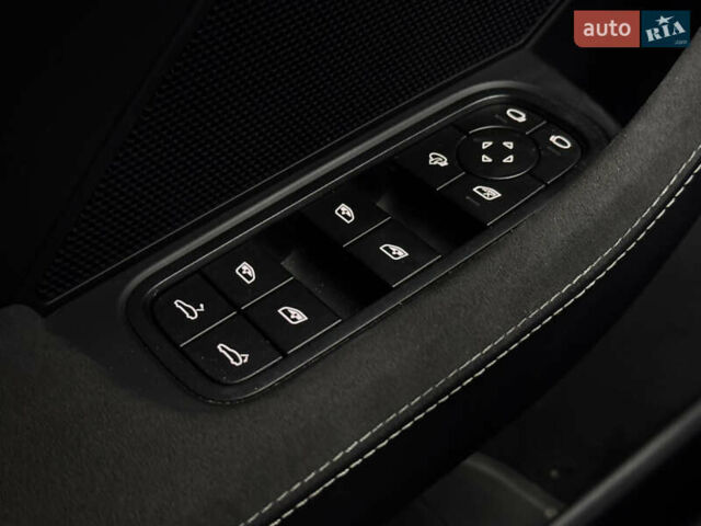 Черный Порше Панамера, объемом двигателя 4 л и пробегом 85 тыс. км за 97000 $, фото 41 на Automoto.ua