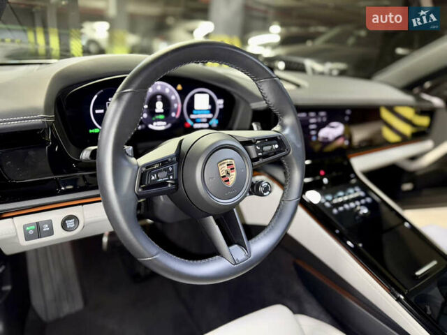 Черный Порше Панамера, объемом двигателя 2.89 л и пробегом 12 тыс. км за 170000 $, фото 20 на Automoto.ua