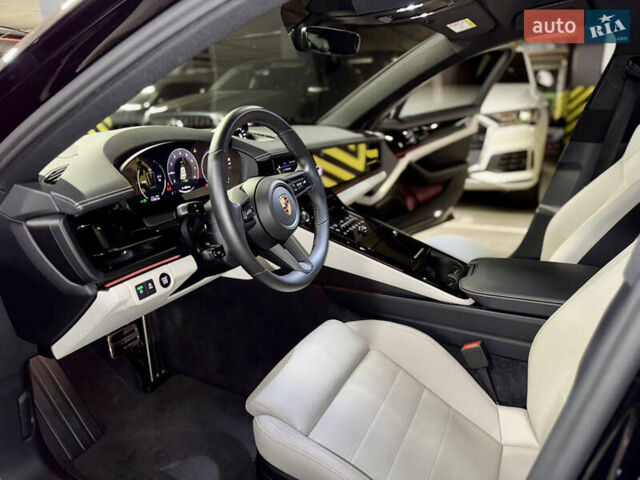 Черный Порше Панамера, объемом двигателя 2.89 л и пробегом 11 тыс. км за 171000 $, фото 19 на Automoto.ua