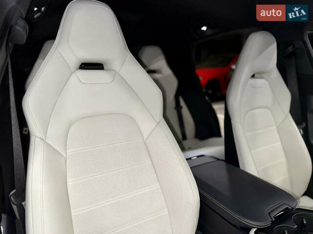 Черный Порше Панамера, объемом двигателя 2.89 л и пробегом 11 тыс. км за 171000 $, фото 44 на Automoto.ua