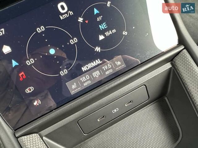Черный Порше Панамера, объемом двигателя 4 л и пробегом 8 тыс. км за 215000 $, фото 15 на Automoto.ua