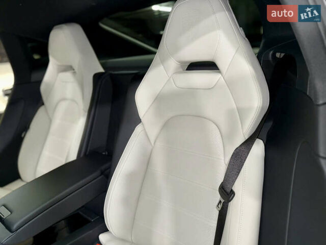 Черный Порше Панамера, объемом двигателя 2.89 л и пробегом 12 тыс. км за 170000 $, фото 29 на Automoto.ua