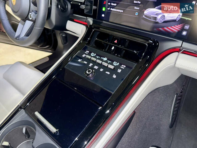 Черный Порше Панамера, объемом двигателя 2.89 л и пробегом 11 тыс. км за 171000 $, фото 46 на Automoto.ua