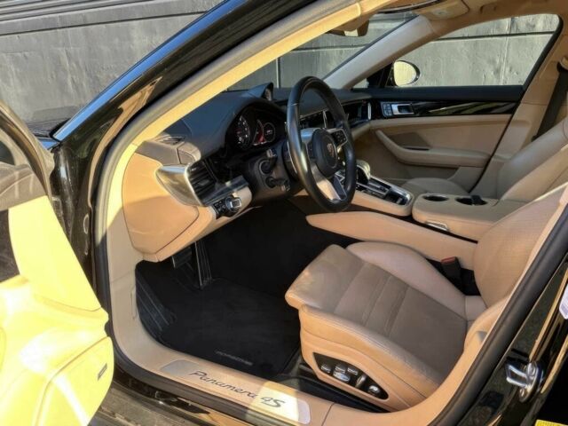 Черный Порше Панамера, объемом двигателя 2.9 л и пробегом 45 тыс. км за 8700 $, фото 8 на Automoto.ua