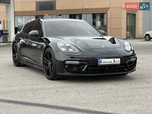 Чорний Порше Panamera, об'ємом двигуна 4 л та пробігом 88 тис. км за 95000 $, фото 20 на Automoto.ua