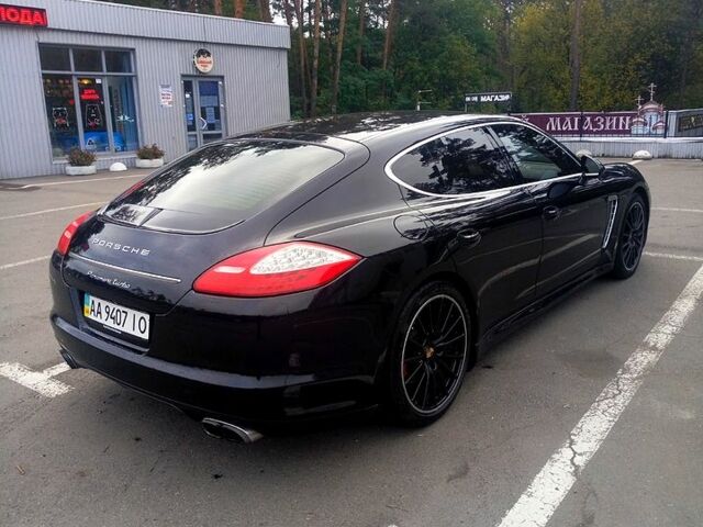 Чорний Порше Panamera, об'ємом двигуна 4.8 л та пробігом 160 тис. км за 21500 $, фото 4 на Automoto.ua