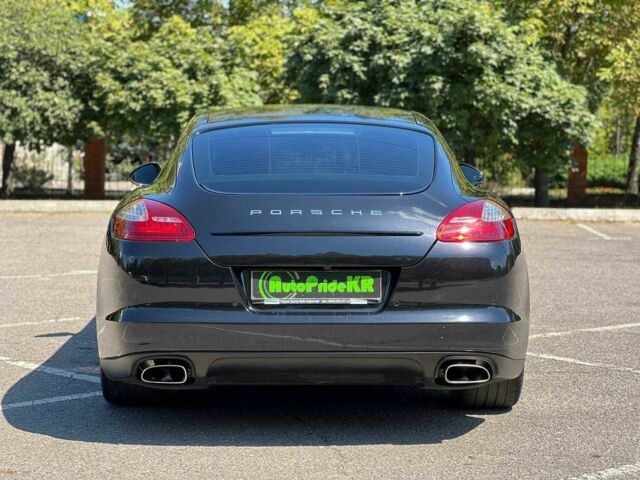 Чорний Порше Panamera, об'ємом двигуна 3 л та пробігом 114 тис. км за 35000 $, фото 5 на Automoto.ua