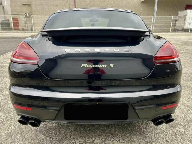 Чорний Порше Panamera, об'ємом двигуна 3 л та пробігом 79 тис. км за 16200 $, фото 5 на Automoto.ua