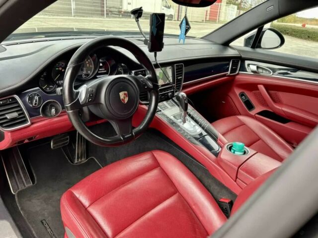 Чорний Порше Panamera, об'ємом двигуна 3 л та пробігом 79 тис. км за 16200 $, фото 8 на Automoto.ua