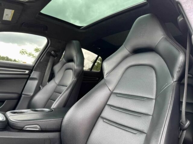 Черный Порше Панамера, объемом двигателя 4 л и пробегом 32 тыс. км за 37000 $, фото 12 на Automoto.ua