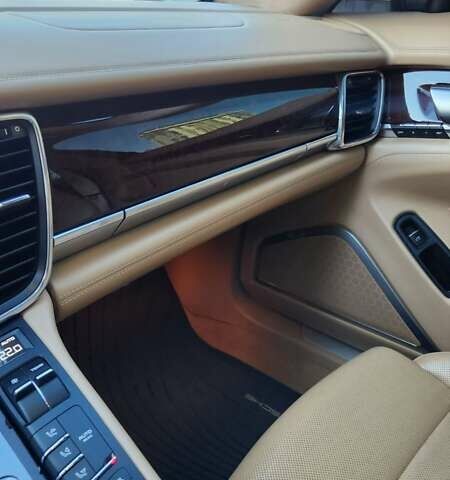 Коричневый Порше Панамера, объемом двигателя 4.81 л и пробегом 127 тыс. км за 27777 $, фото 23 на Automoto.ua